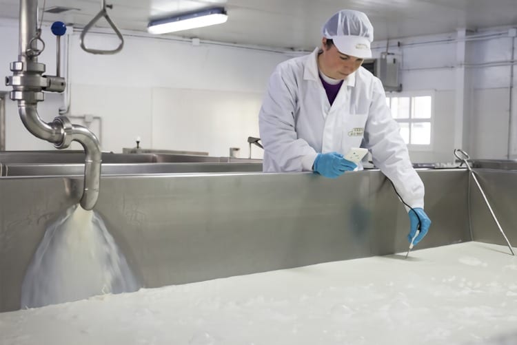 Certificado AENOR de empresa saludable a Central Lechera Asturiana